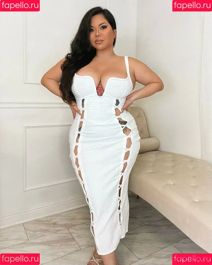Mizuki Brown Onlyfans Photo Gallery 