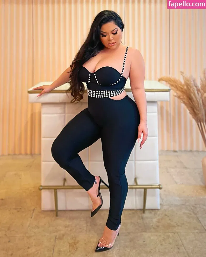 Mizuki Brown Onlyfans Photo Gallery 