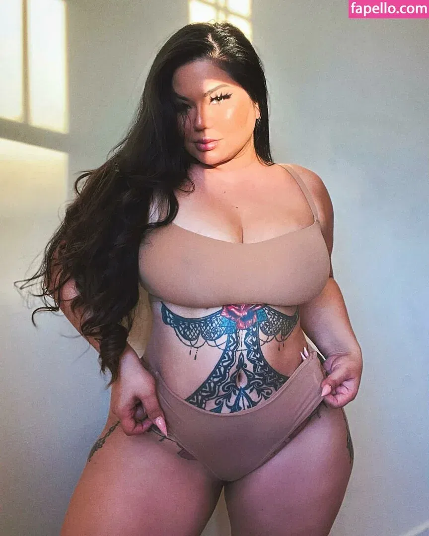 Mizuki Brown Onlyfans Photo Gallery 