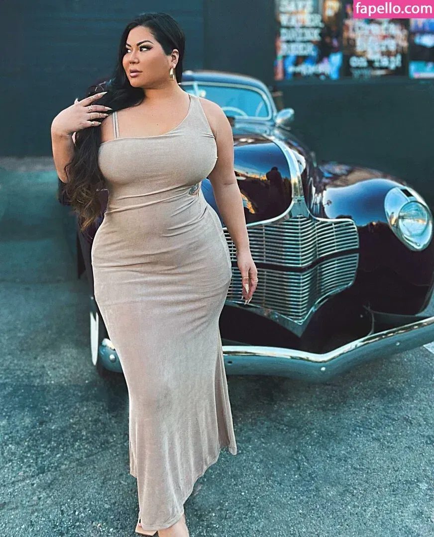 Mizuki Brown Onlyfans Photo Gallery 