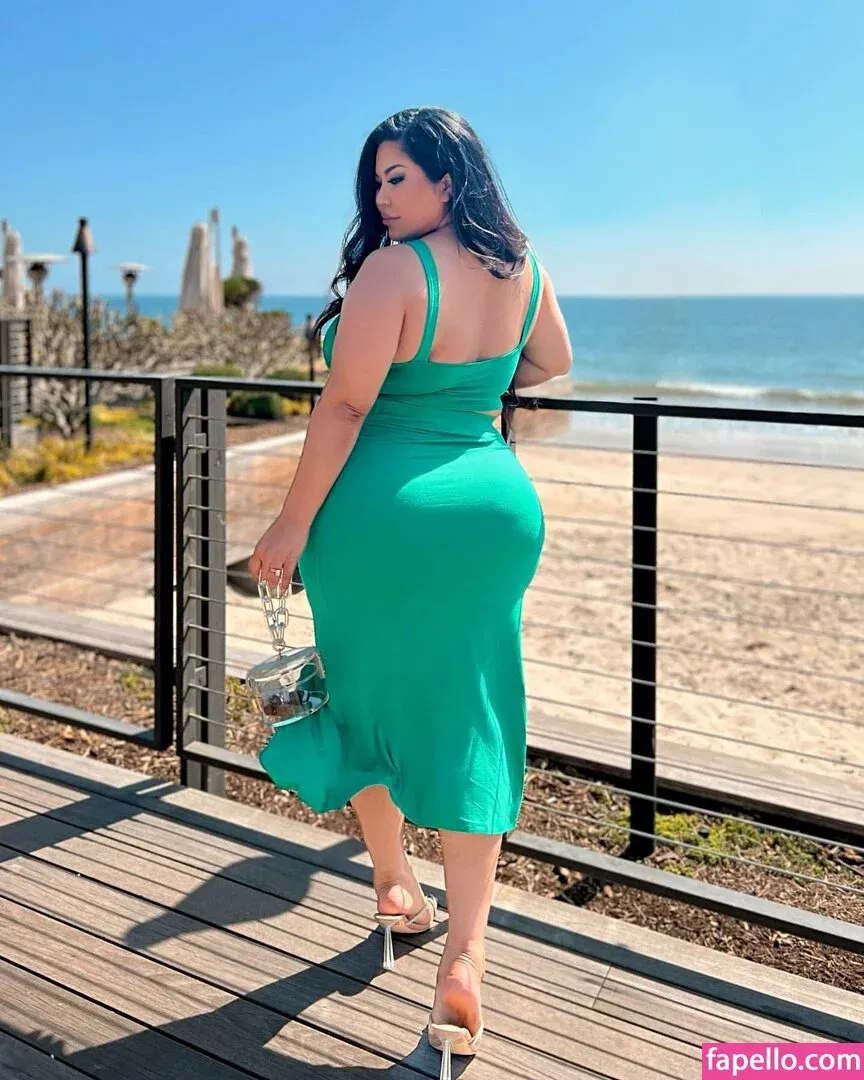 Mizuki Brown Onlyfans Photo Gallery 