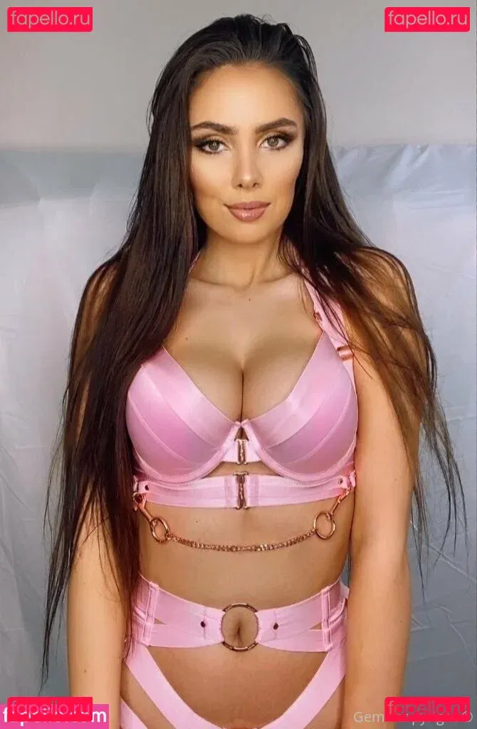 gem101 Onlyfans Photo Gallery 