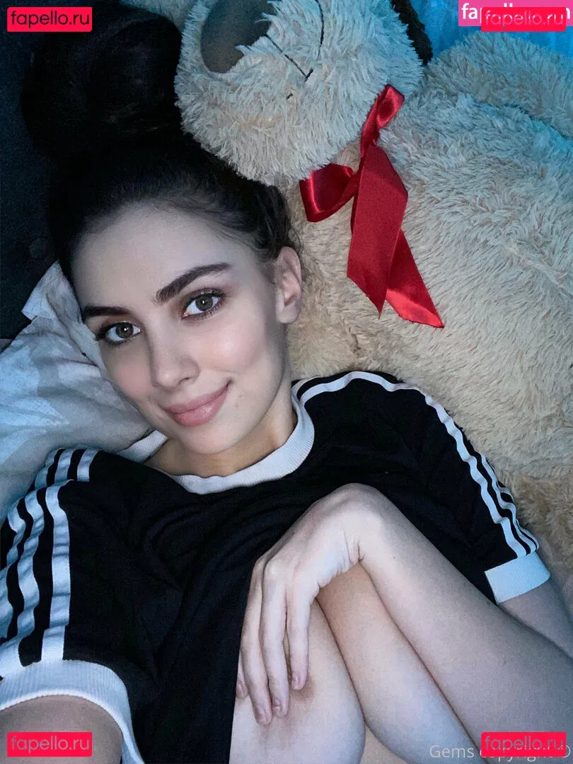 gem101 Onlyfans Photo Gallery 