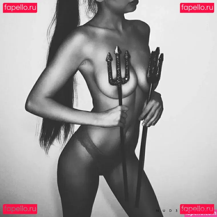 gem101 Onlyfans Photo Gallery 