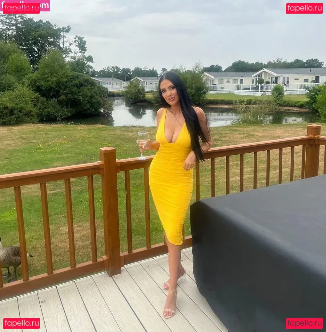 gem101 Onlyfans Photo Gallery 