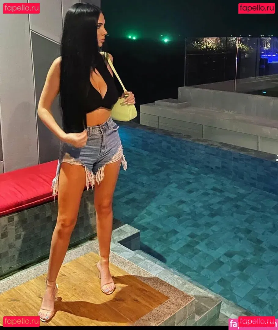 gem101 Onlyfans Photo Gallery 