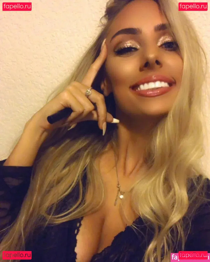 gem101 Onlyfans Photo Gallery 