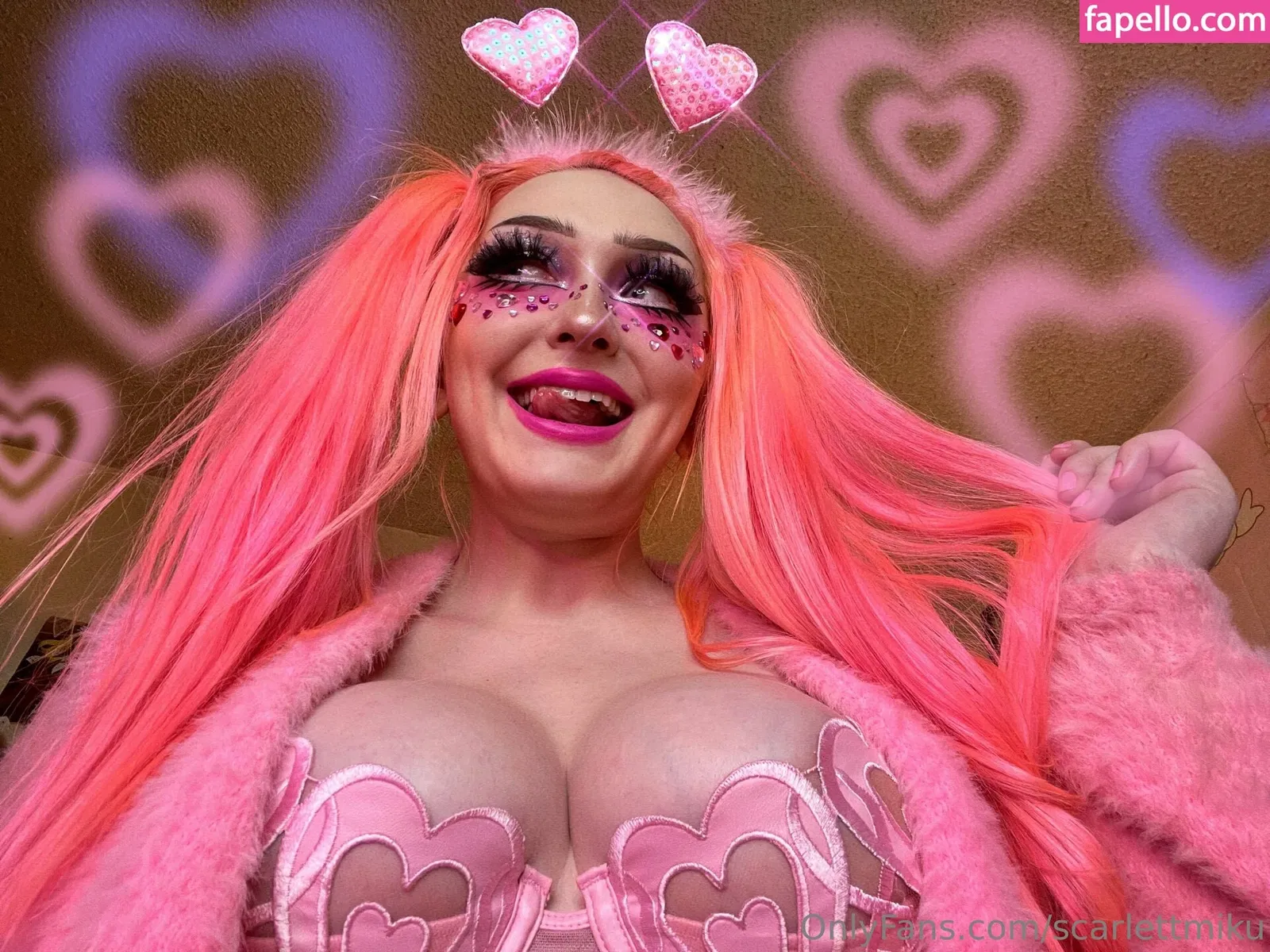 scarlettmiku Onlyfans Photo Gallery 