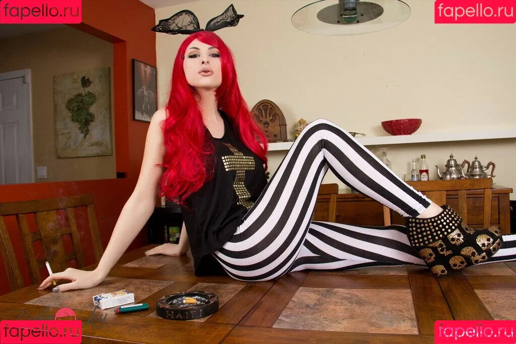 Bailey Jay Onlyfans Photo Gallery 