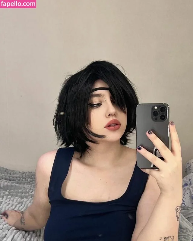 amfytyan Onlyfans Photo Gallery 