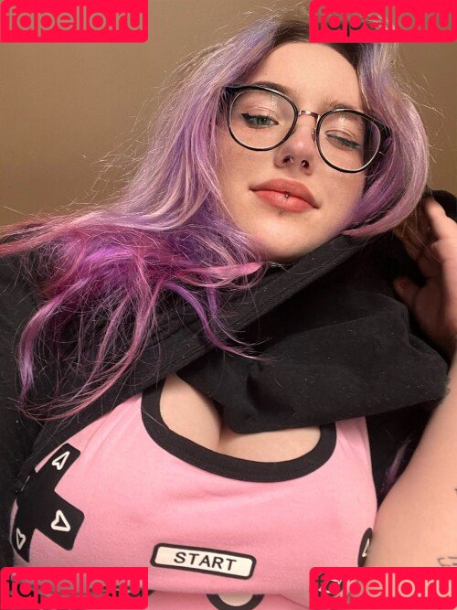 amfytyan Onlyfans Photo Gallery 