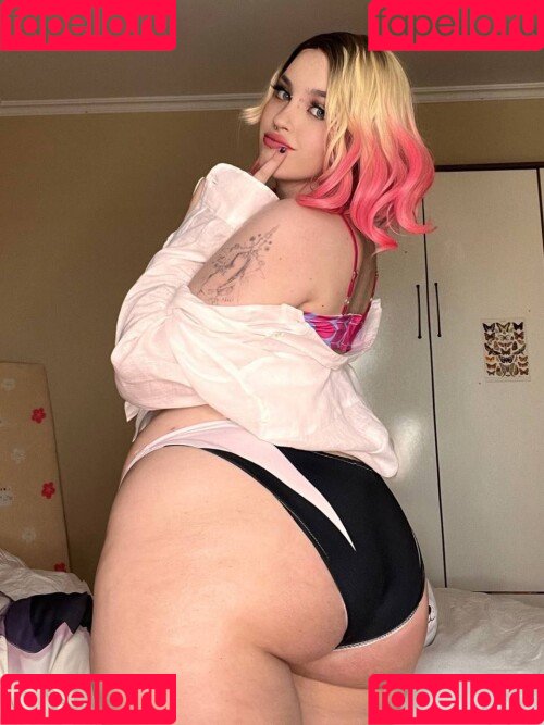 amfytyan Onlyfans Photo Gallery 