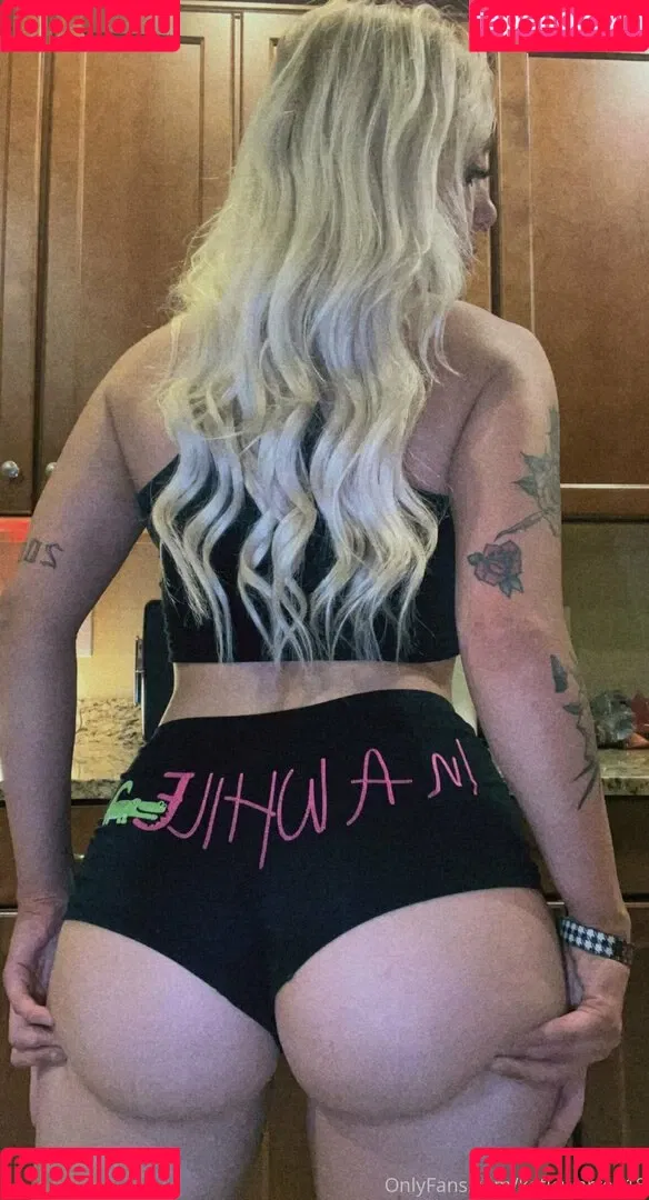 katiewarren18 Onlyfans Photo Gallery 