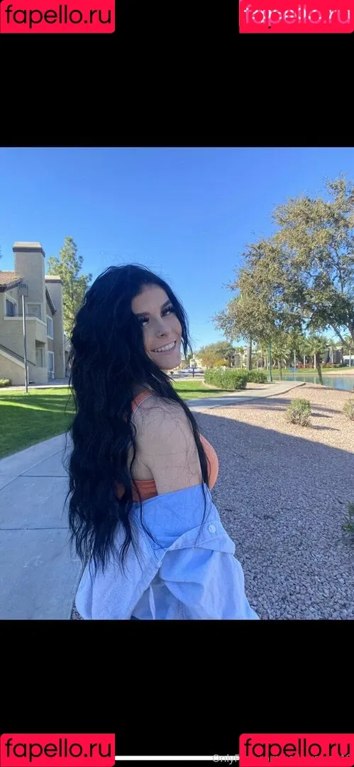 katiewarren18 Onlyfans Photo Gallery 