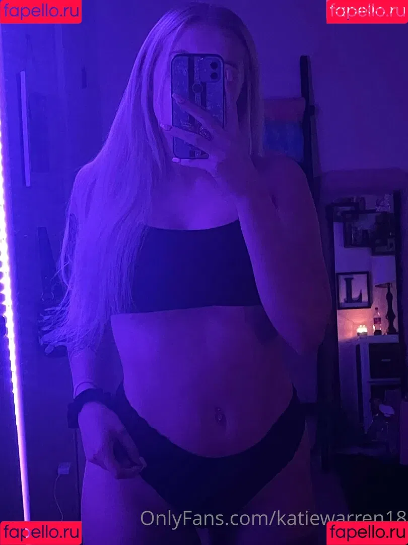katiewarren18 Onlyfans Photo Gallery 