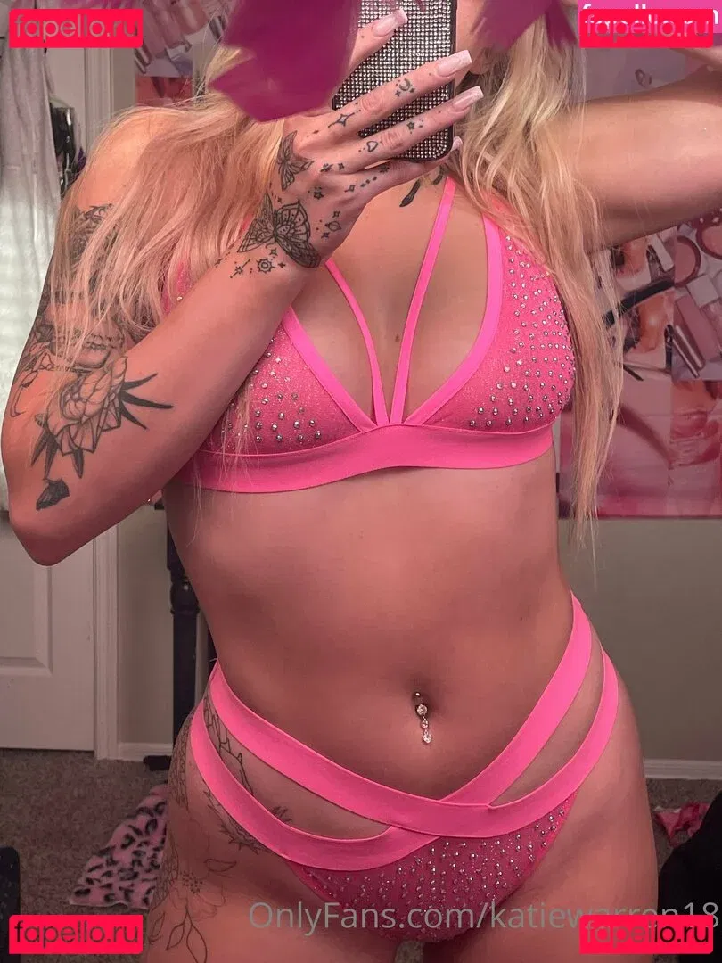 katiewarren18 Onlyfans Photo Gallery 