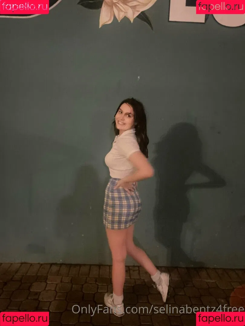 selinabentz4free Onlyfans Photo Gallery 