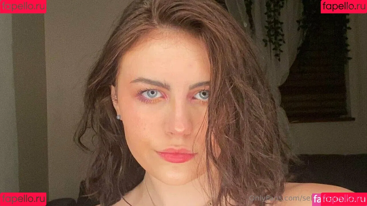 selinabentz4free Onlyfans Photo Gallery 