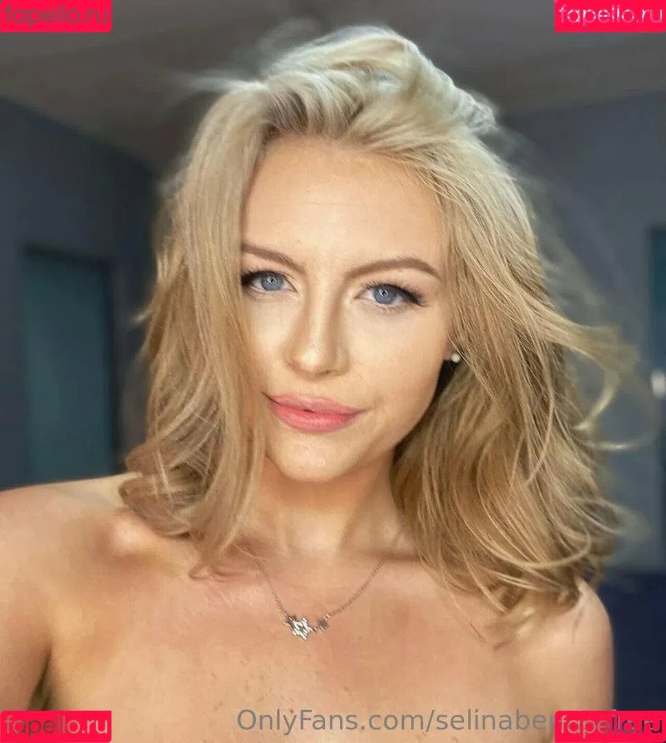 selinabentz4free Onlyfans Photo Gallery 