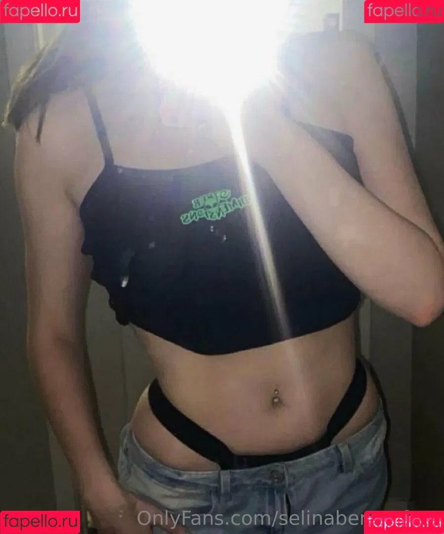 selinabentz4free Onlyfans Photo Gallery 
