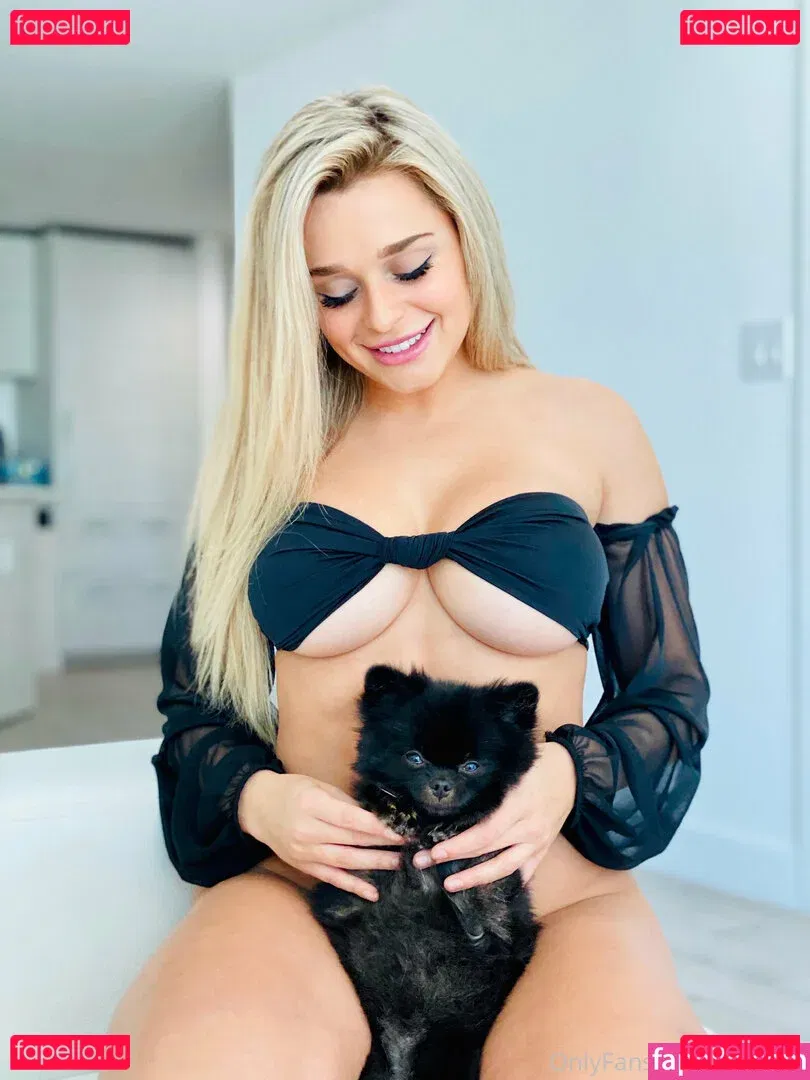 Graziiah Onlyfans Photo Gallery 