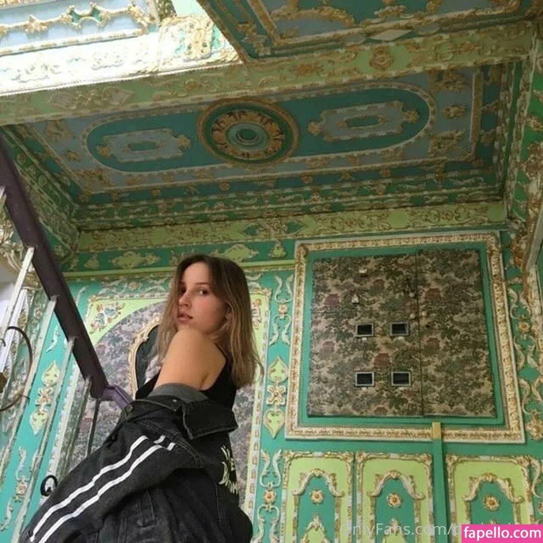 dasha_love Onlyfans Photo Gallery 