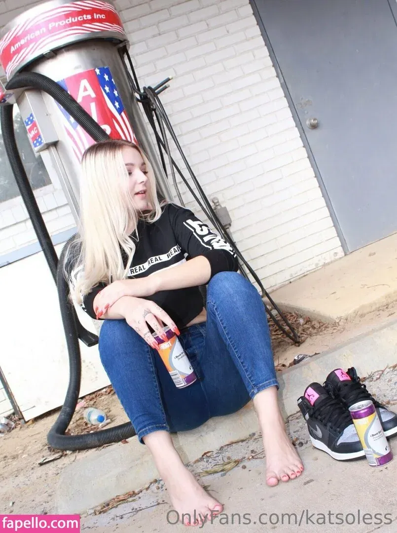 katsoless Onlyfans Photo Gallery 