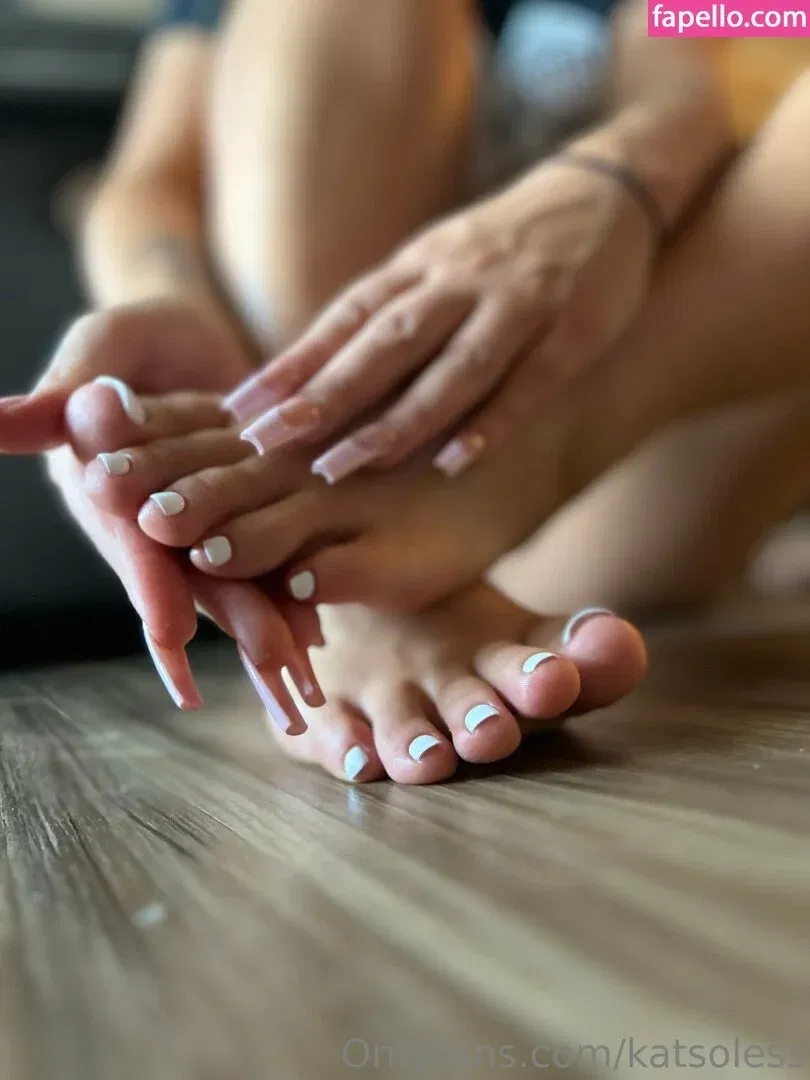 katsoless Onlyfans Photo Gallery 