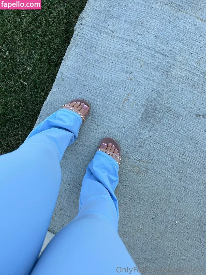 katsoless Onlyfans Photo Gallery 