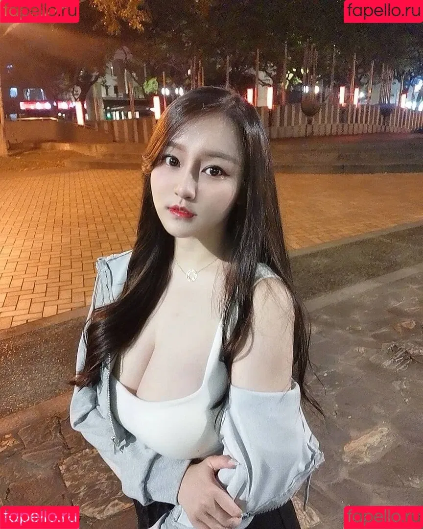 babe_09.14 Onlyfans Photo Gallery 