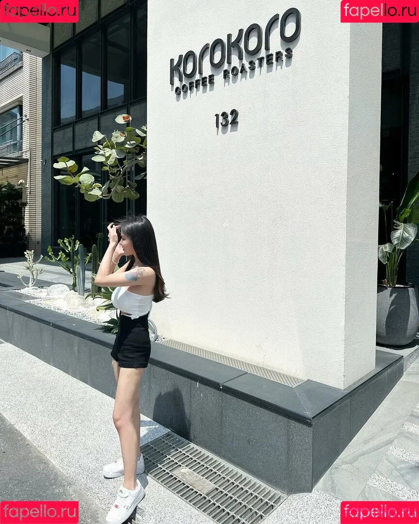 babe_09.14 Onlyfans Photo Gallery 