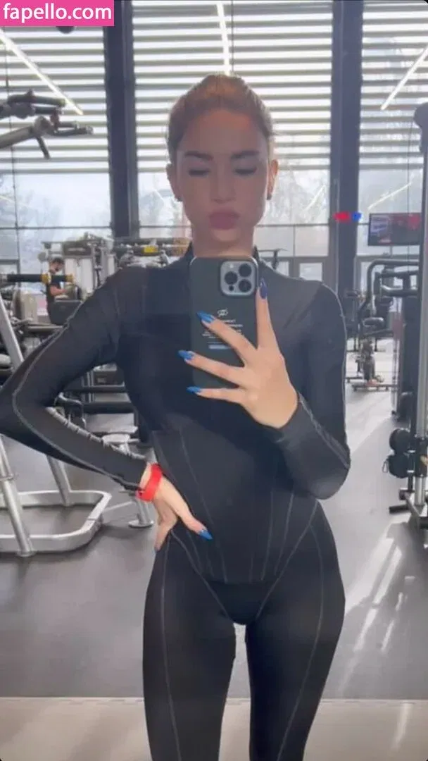 babe_09.14 Onlyfans Photo Gallery 