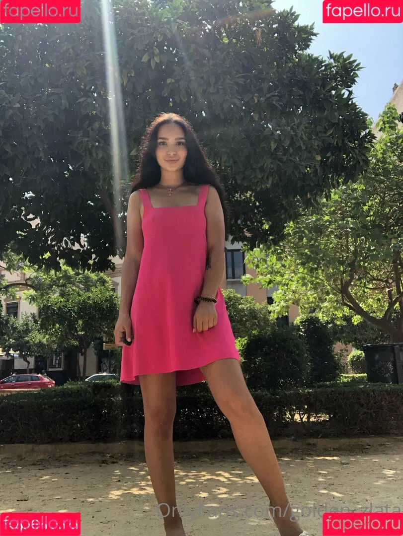 golden_zlata Onlyfans Photo Gallery 