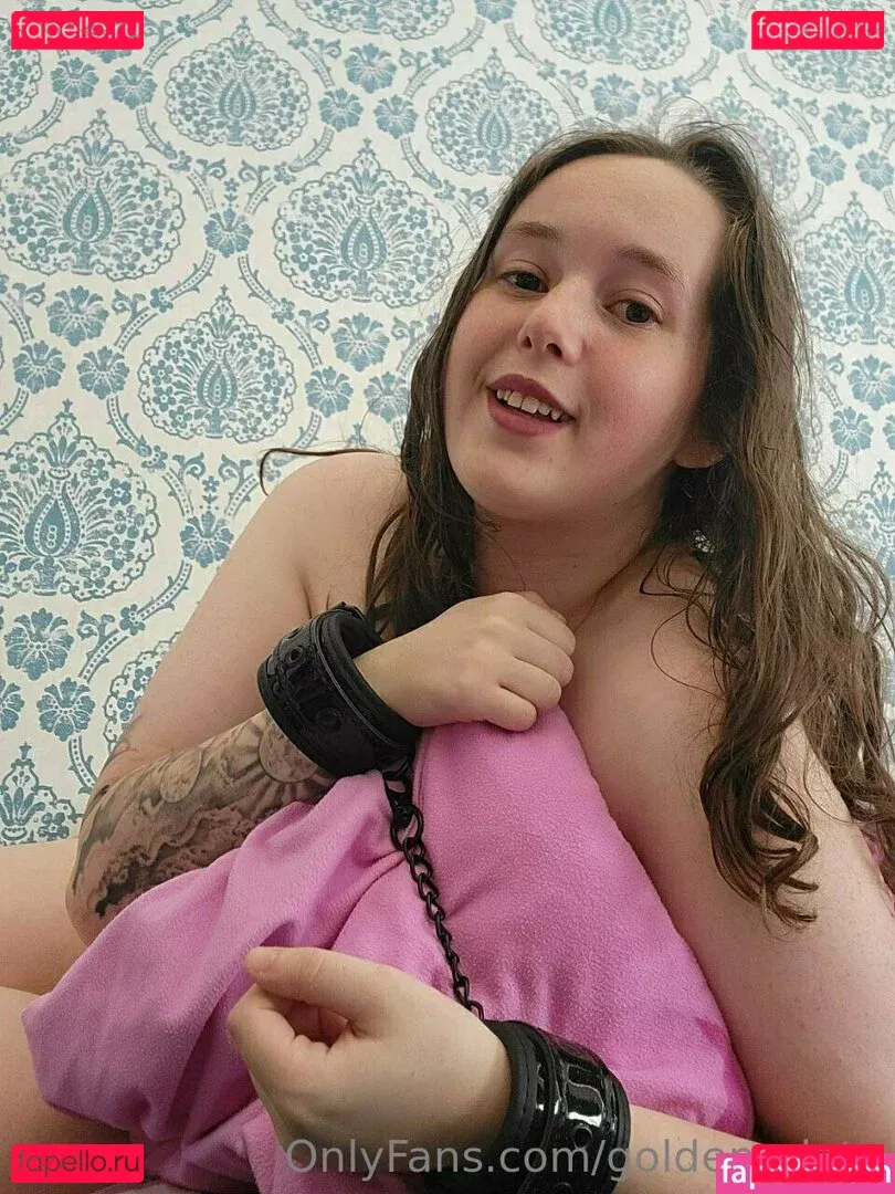 golden_zlata Onlyfans Photo Gallery 