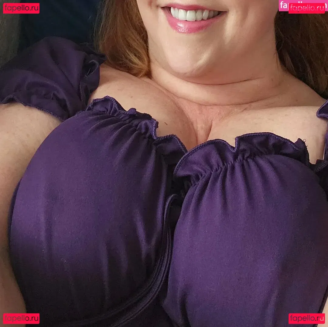 Ave Stone Onlyfans Photo Gallery 