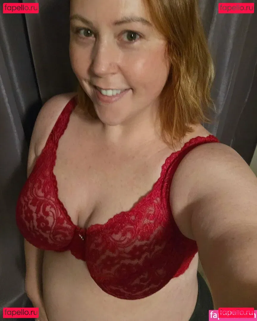 Ave Stone Onlyfans Photo Gallery 