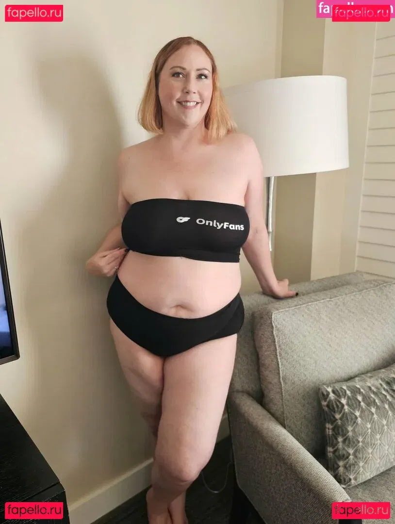 Ave Stone Onlyfans Photo Gallery 