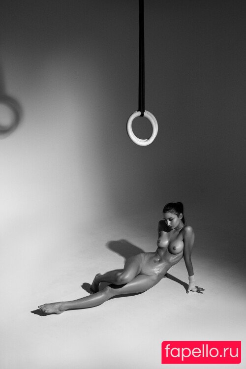 Ave Stone Onlyfans Photo Gallery 