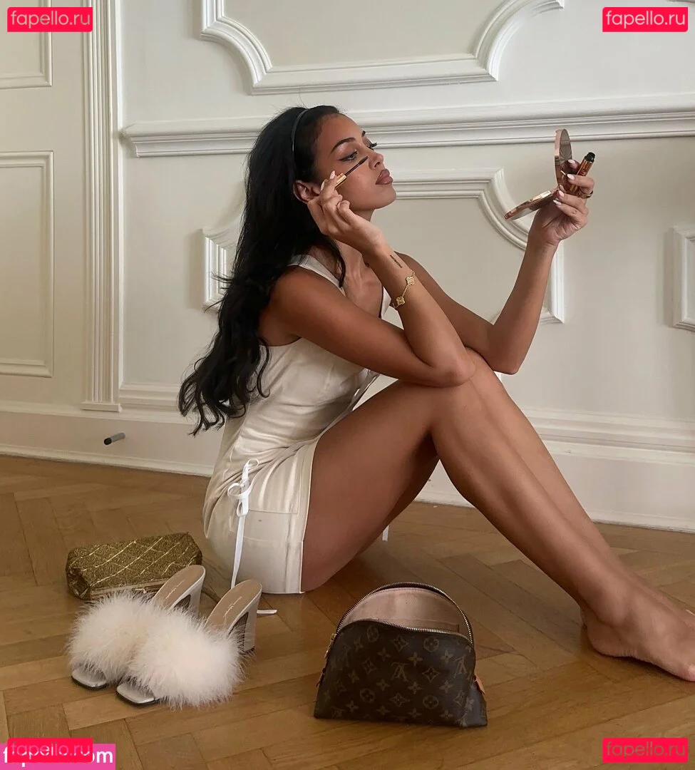 Wolfiecindy Onlyfans Photo Gallery 