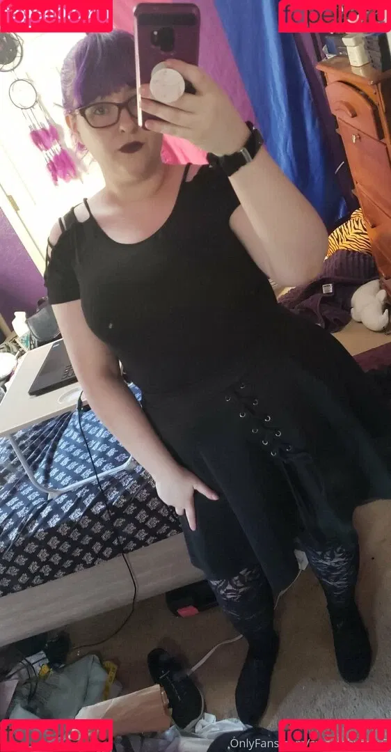 sweetshysexy7 Onlyfans Photo Gallery 