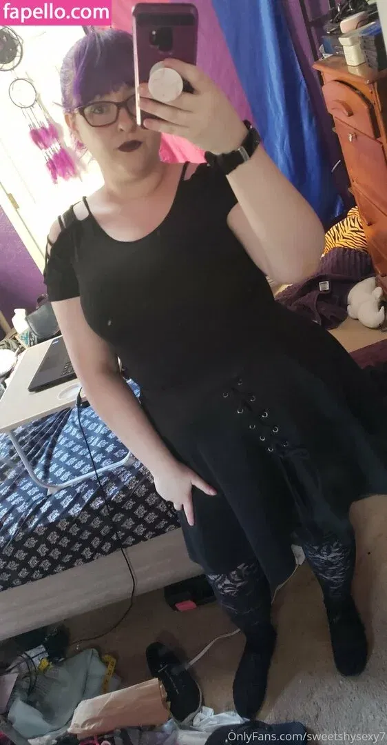 sweetshysexy7 Onlyfans Photo Gallery 