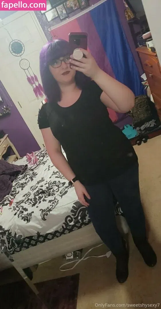 sweetshysexy7 Onlyfans Photo Gallery 