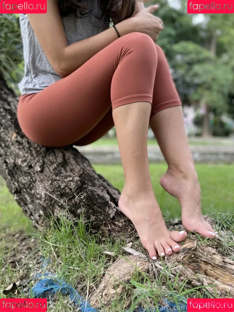 eurasian_feet Onlyfans Photo Gallery 