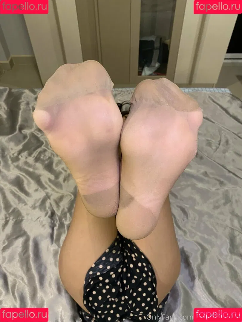 eurasian_feet Onlyfans Photo Gallery 
