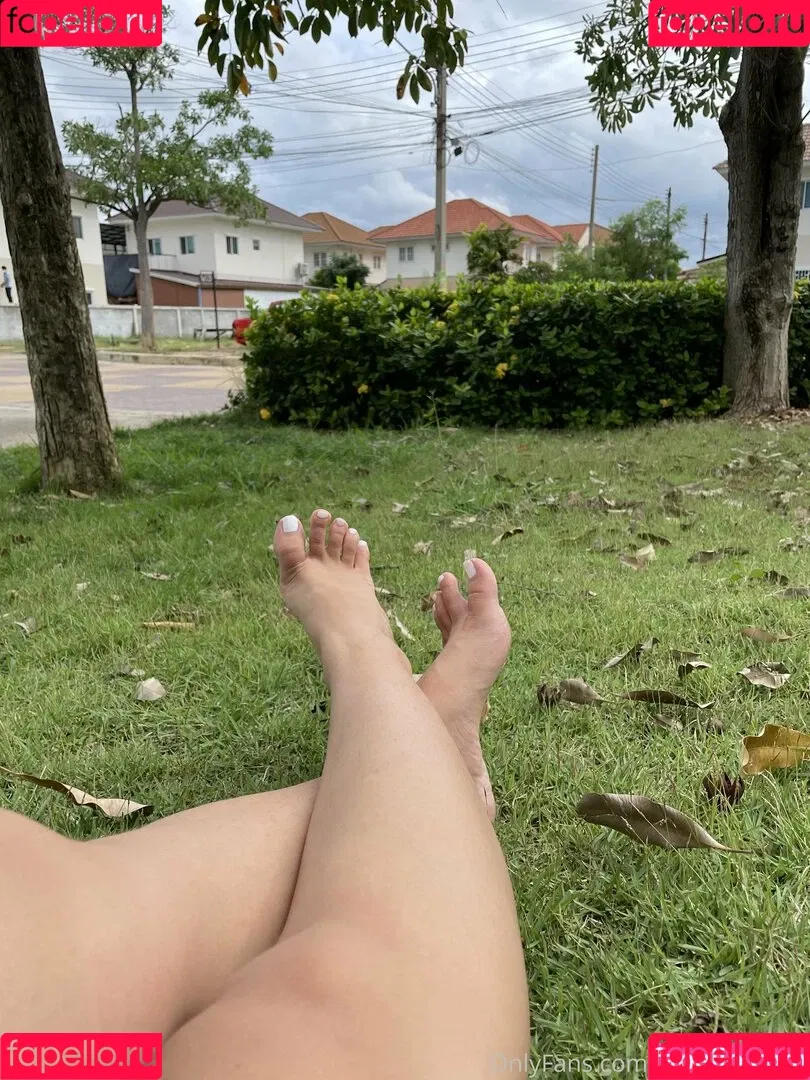 eurasian_feet Onlyfans Photo Gallery 