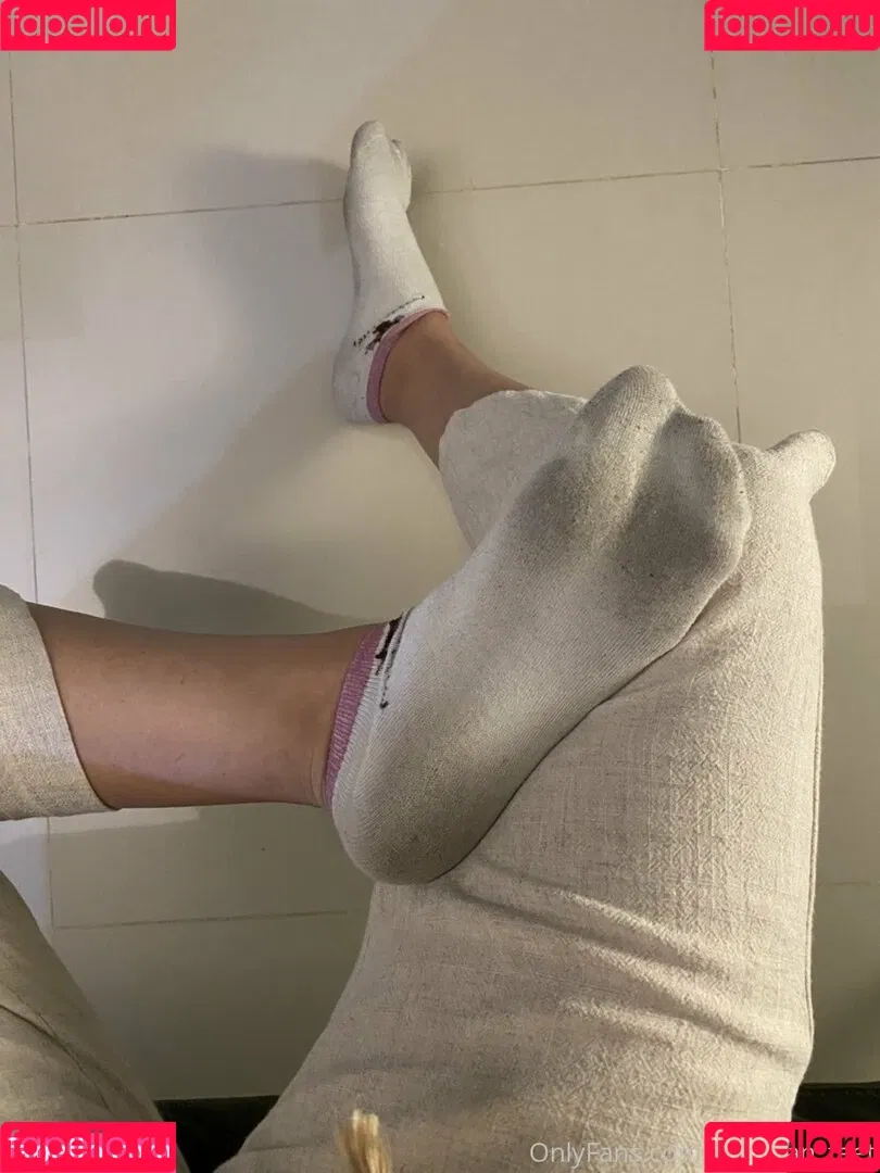 eurasian_feet Onlyfans Photo Gallery 