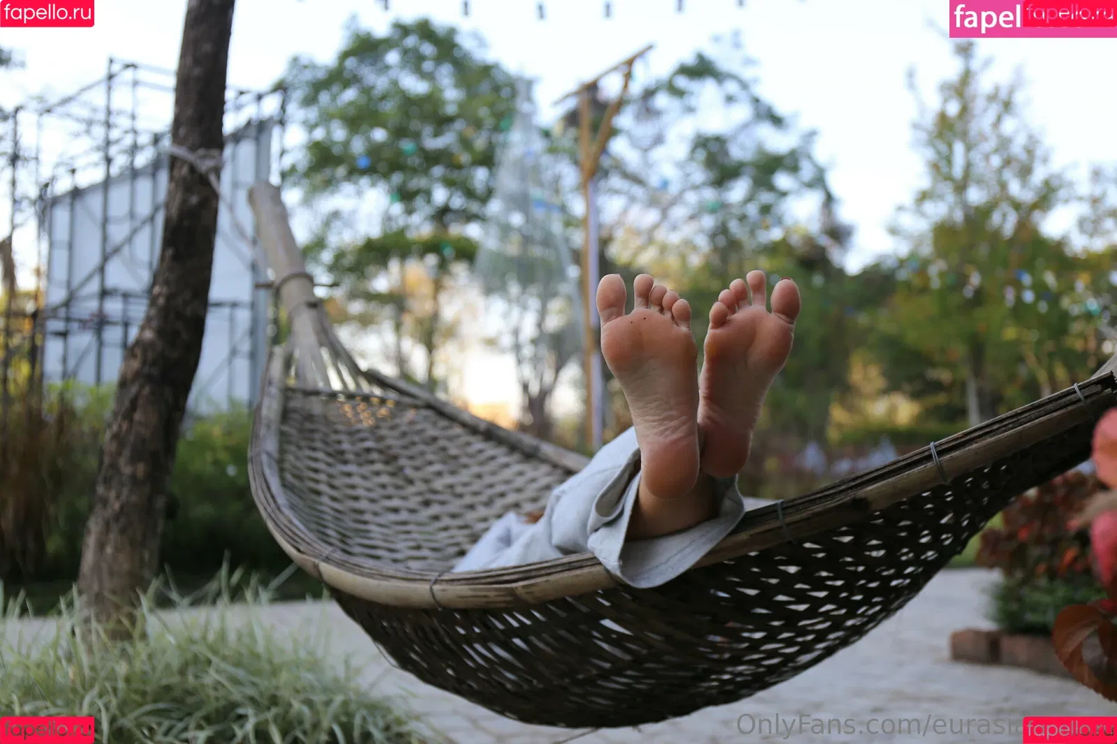 eurasian_feet Onlyfans Photo Gallery 