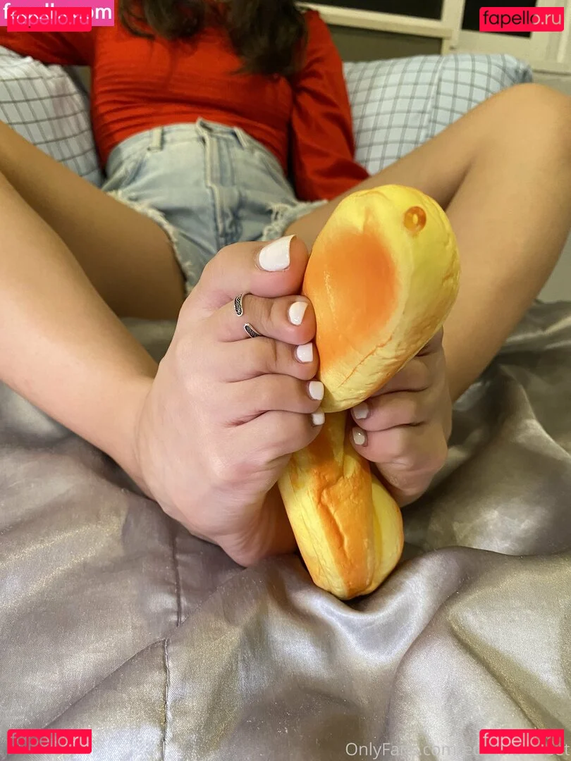 eurasian_feet Onlyfans Photo Gallery 