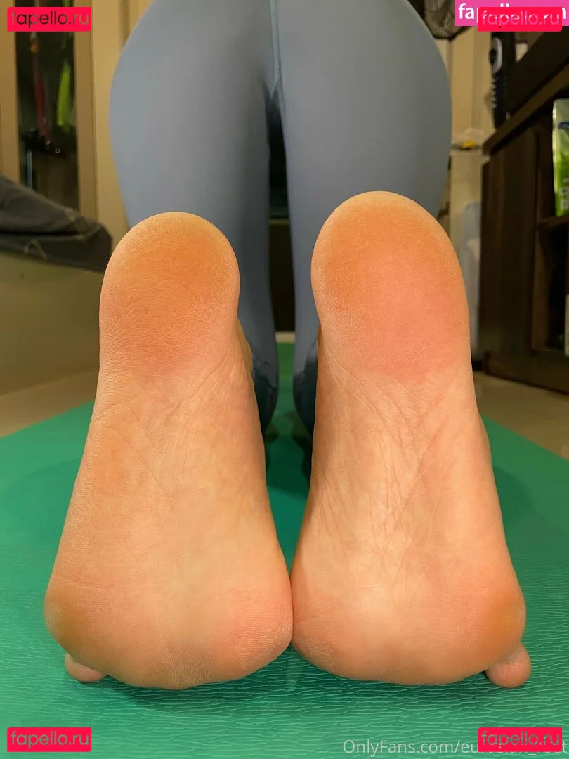 eurasian_feet Onlyfans Photo Gallery 