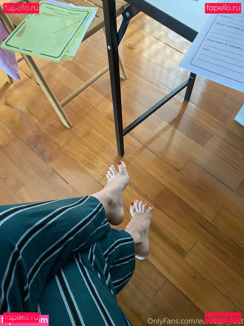 eurasian_feet Onlyfans Photo Gallery 